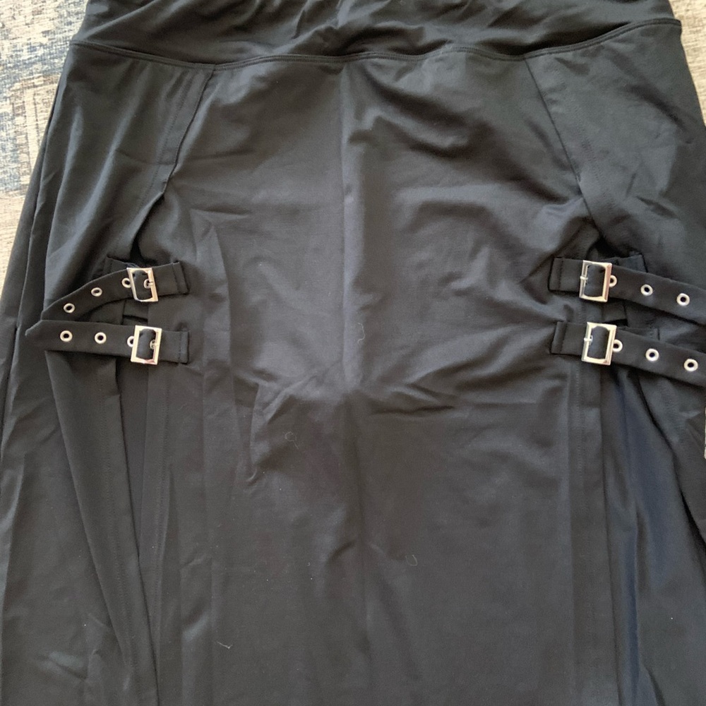 HALARA Black Embellished Maxi Skirt with Slit - Picture 3 of 4